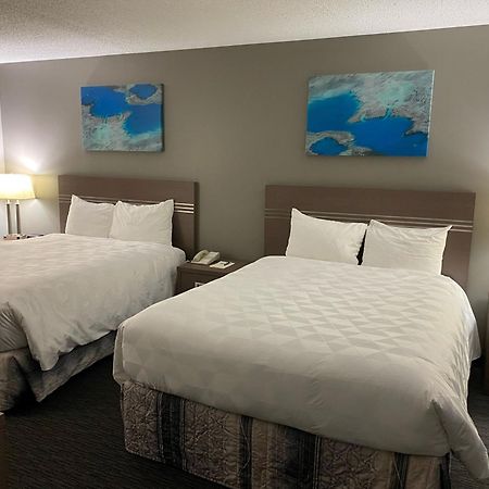 Travelodge By Wyndham グランド・プレーリー エクステリア 写真