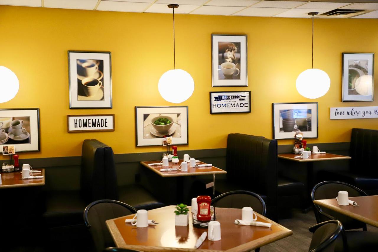 Travelodge By Wyndham グランド・プレーリー エクステリア 写真