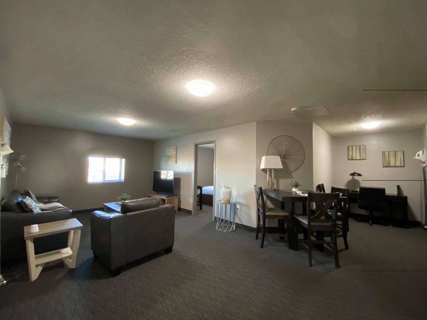 Travelodge By Wyndham グランド・プレーリー エクステリア 写真